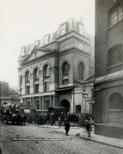 La Vecchia Cappella di Spurgeon, New Park Street da English Photographer